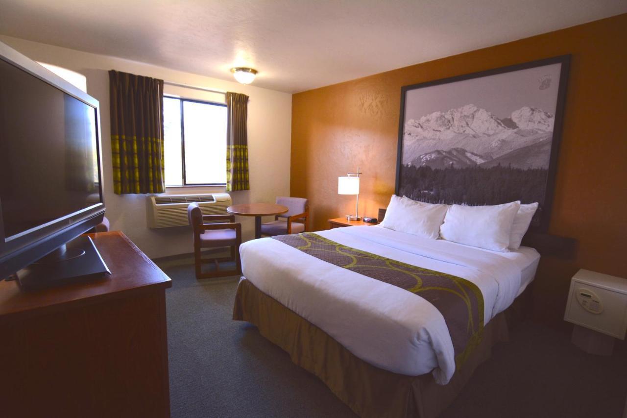 Мотель Super 8 By Wyndham Port Angeles At Olympic National Park Экстерьер фото